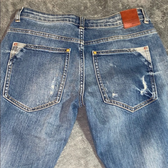 Zara Boyfriend Jean - Picture 2 of 3